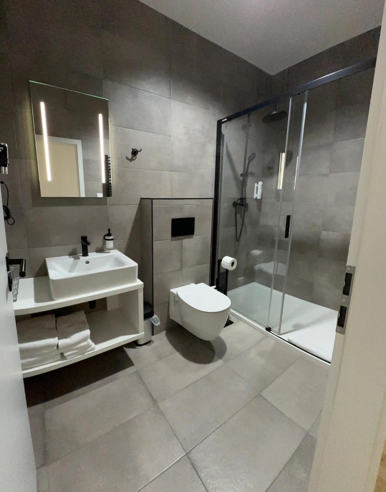 Hotel Kapitol Most