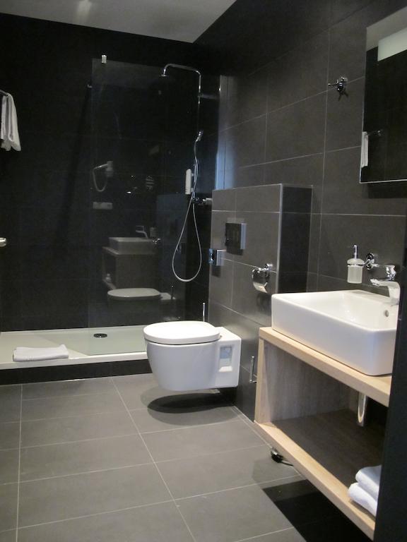 Kapitol 4*