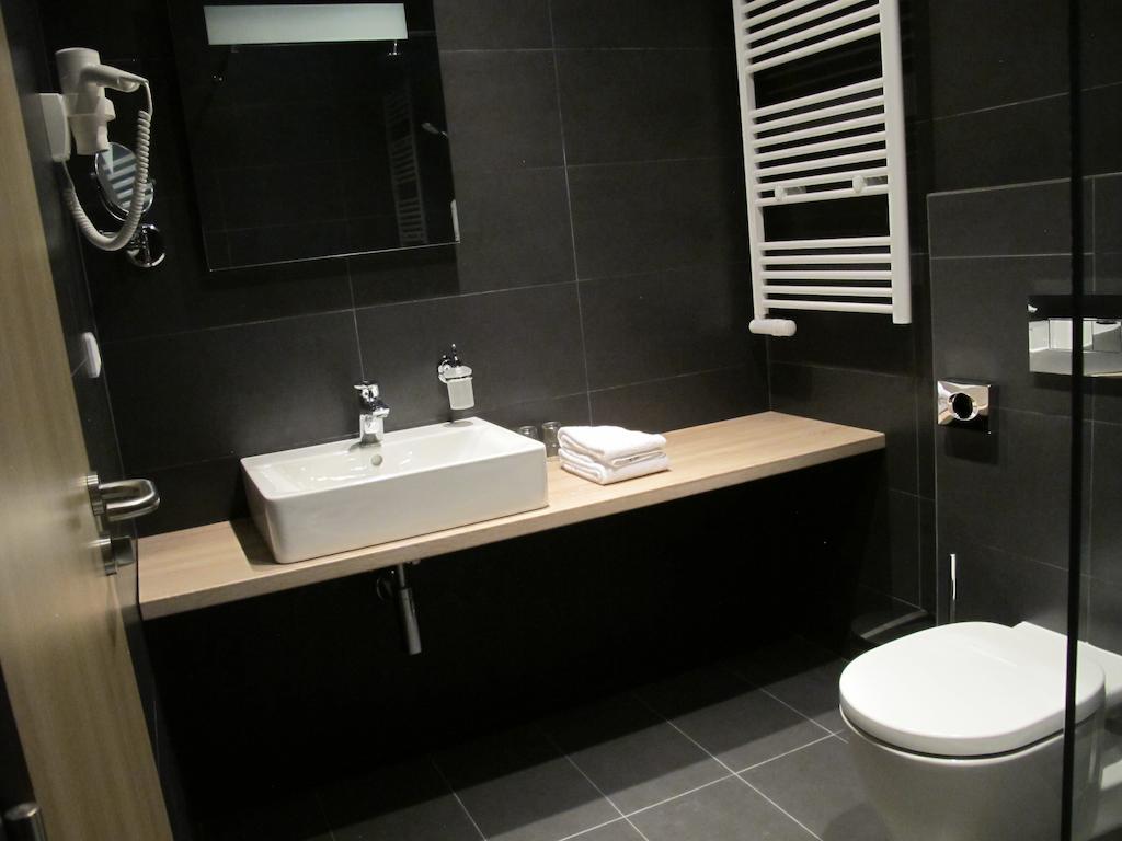 Hotel Kapitol Most